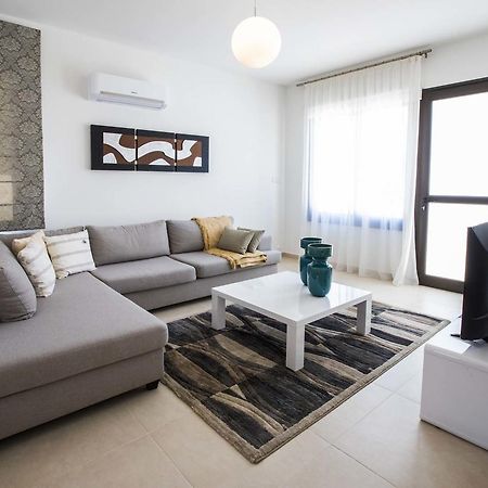 Olivia Villa 63 Πάφος Εξωτερικό φωτογραφία